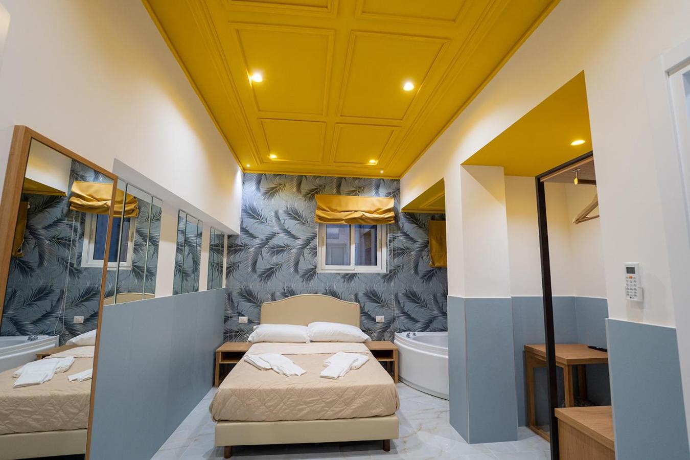 Hotel Pc Boutique H, Sea View By Clapa Group Nápoles Exterior foto